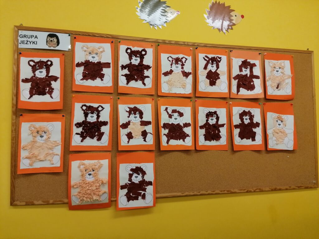 Misie wyklejane z papieru w wykonaniu dzieci z grupy "Jeżyki"