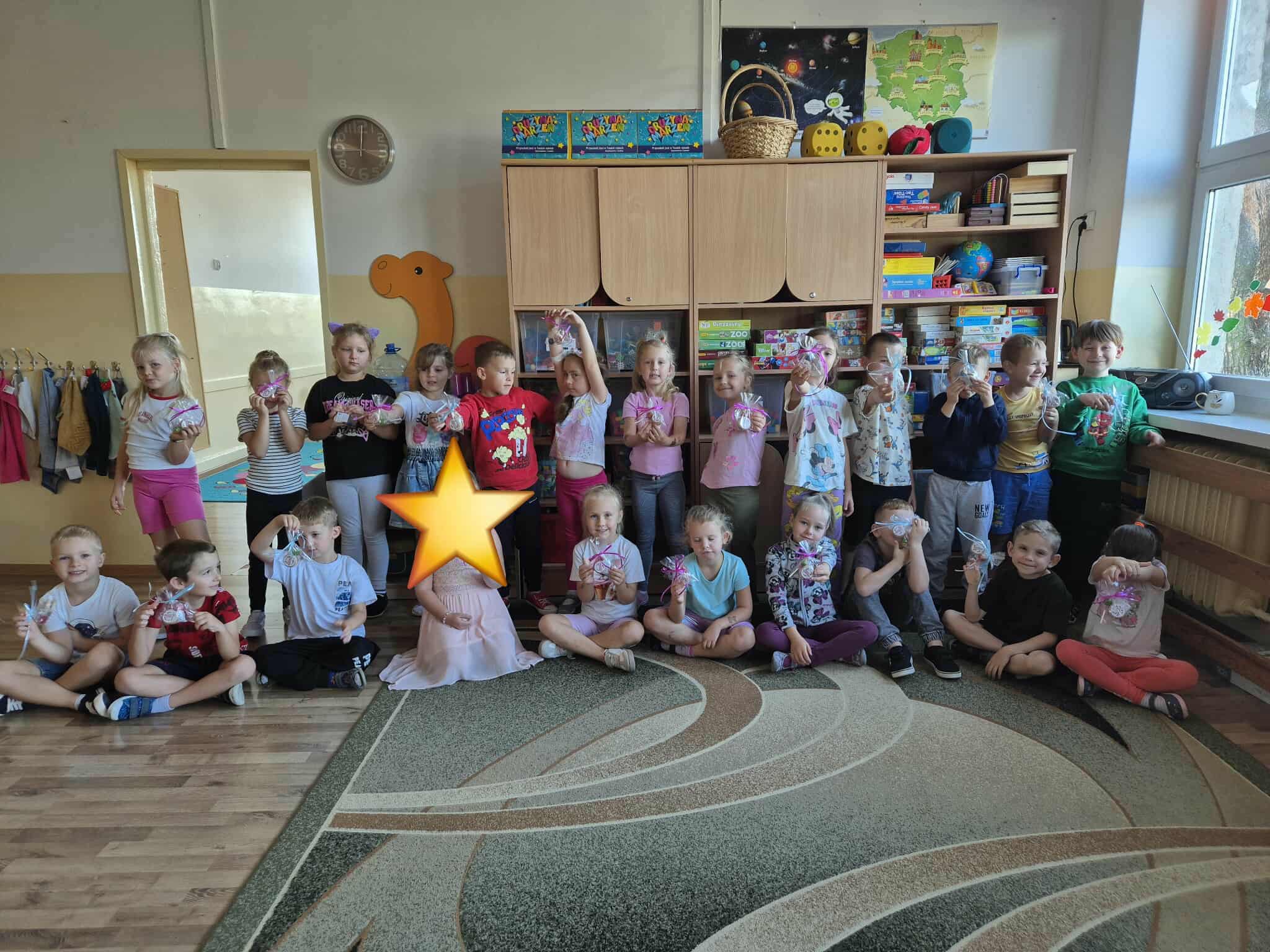 551801600 1302150204180525 6940788014361600205 N