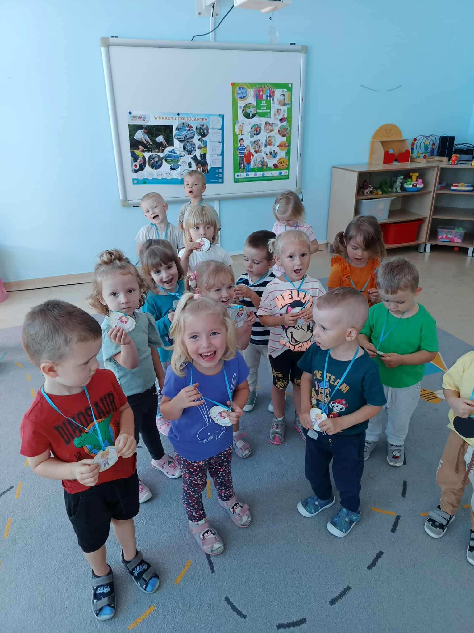 551877398 649388428234496 6444677462935726771 N