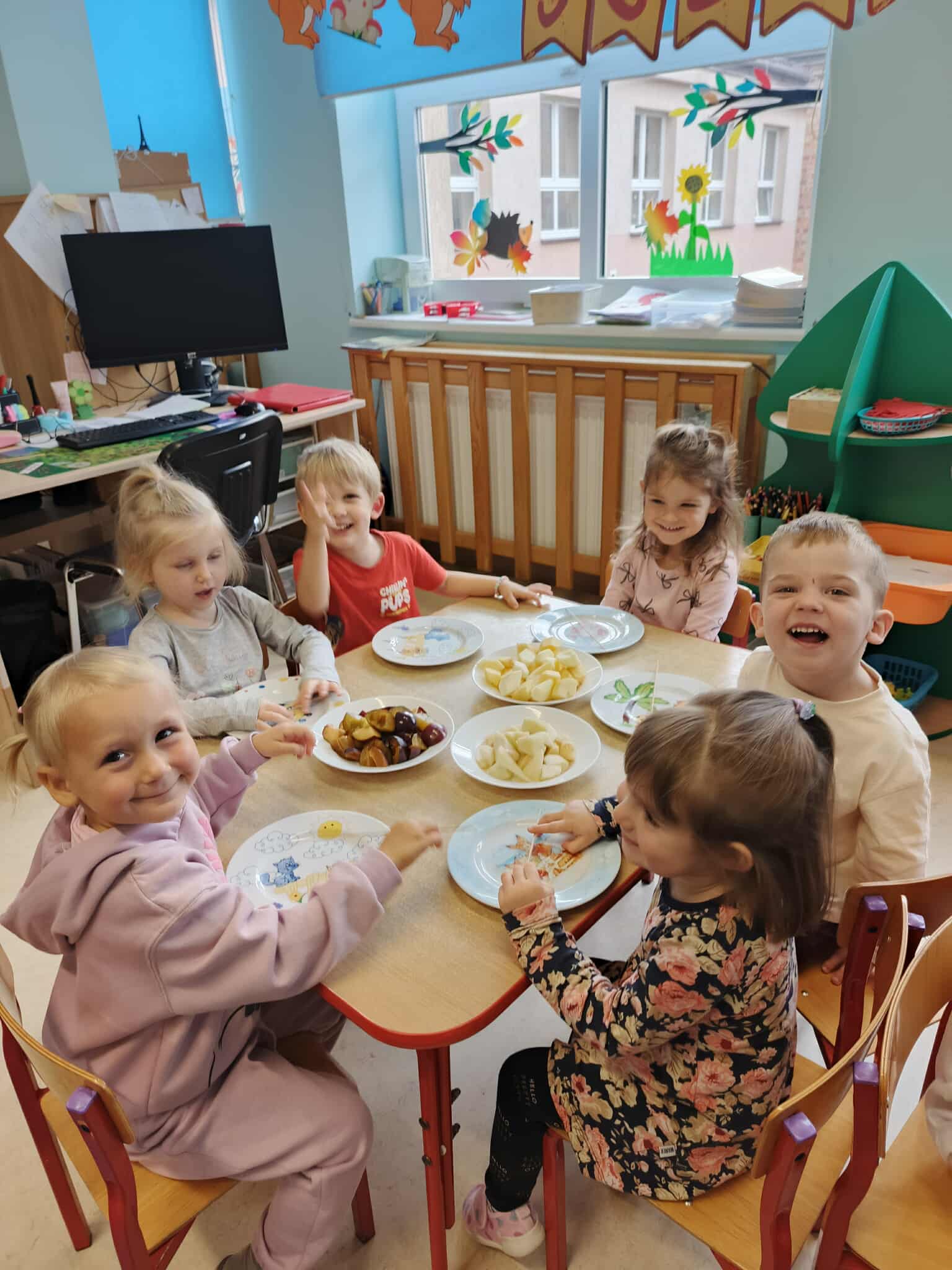 553407763 772162885609867 5383419347562324122 N