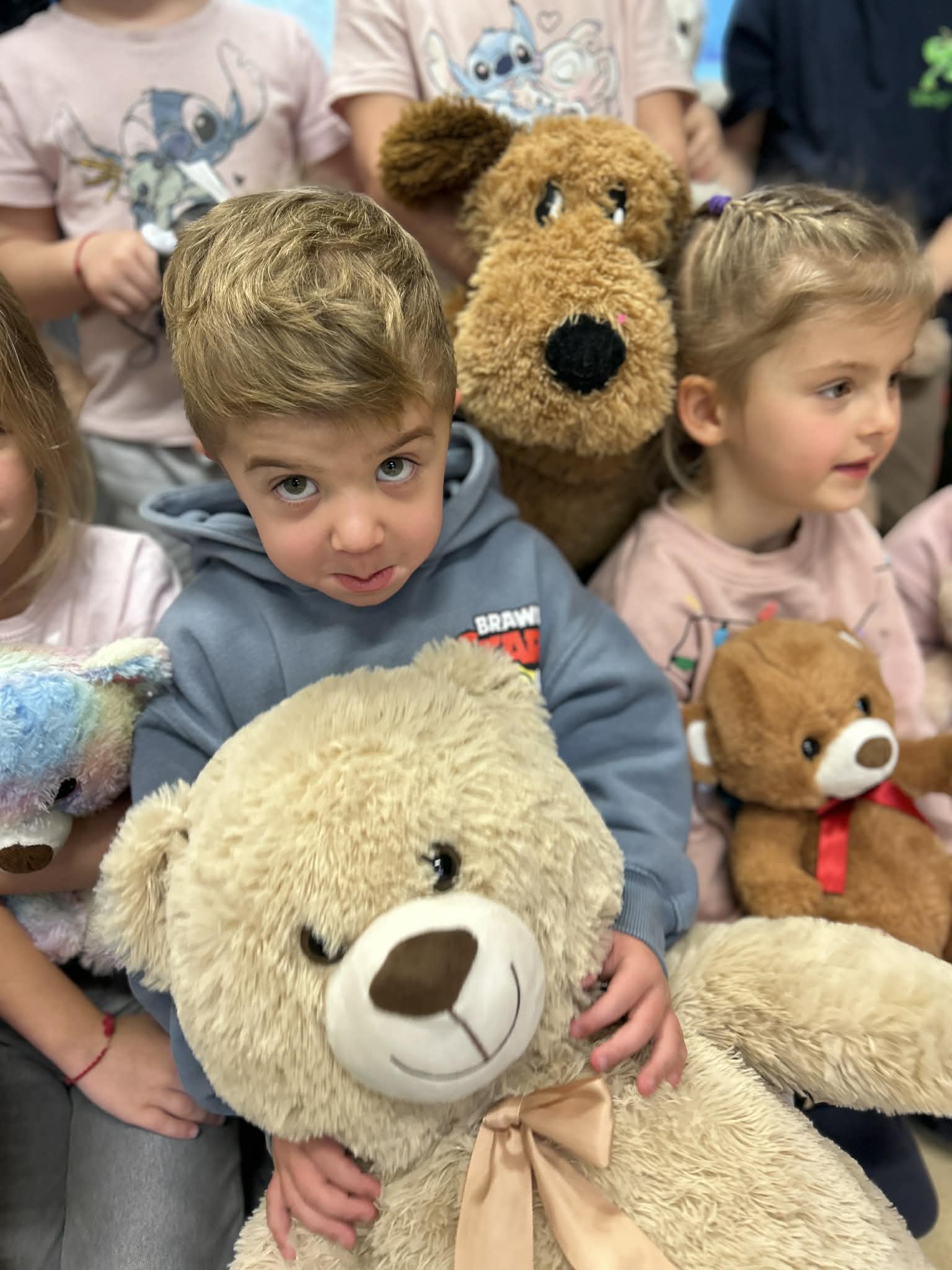 Att.i8zis2zmpulvgffrj9fwww59oyrgebokqdd4j94hczo