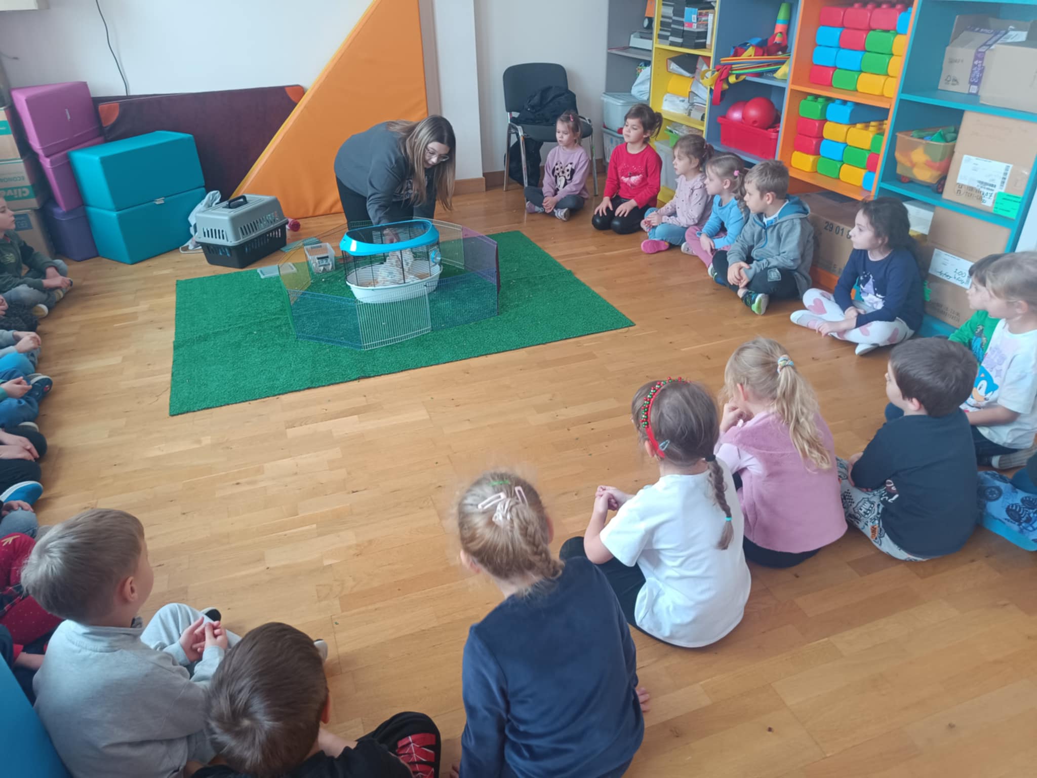 E4497273 7f5b 49d4 Aa69 7cc674712823