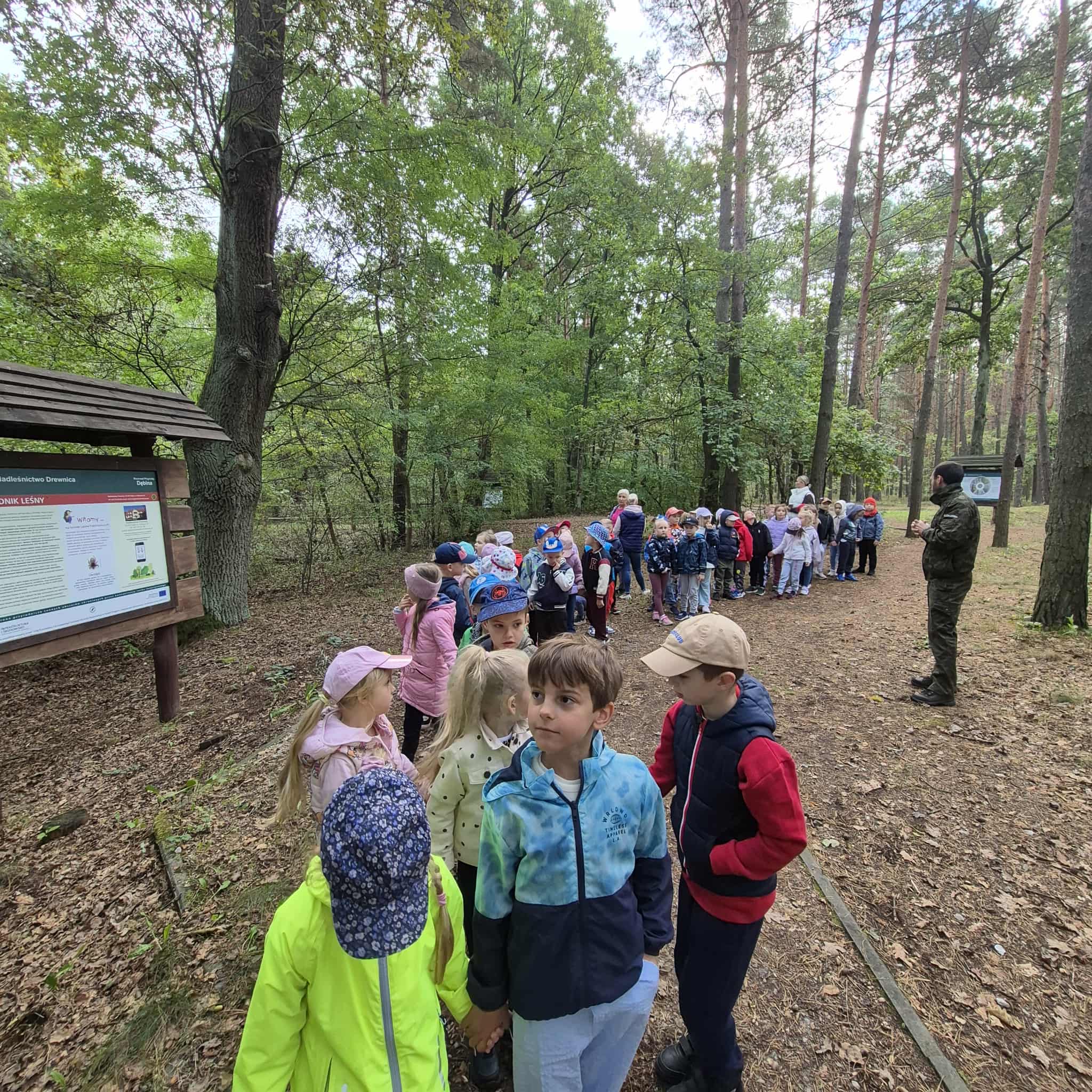 F2506767 6c59 4209 Abda 3a1db8073b8c