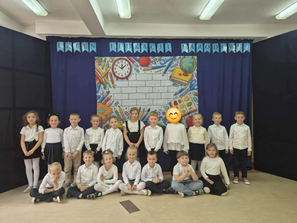 Zdjęcie: DZIEŃ EDUKACJI NARODOWEJ