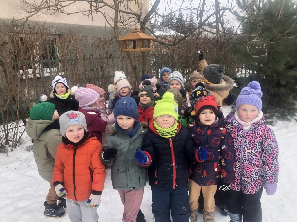 Zdjęcie: AKCJA KARMNIK – GR. JEŻYKI