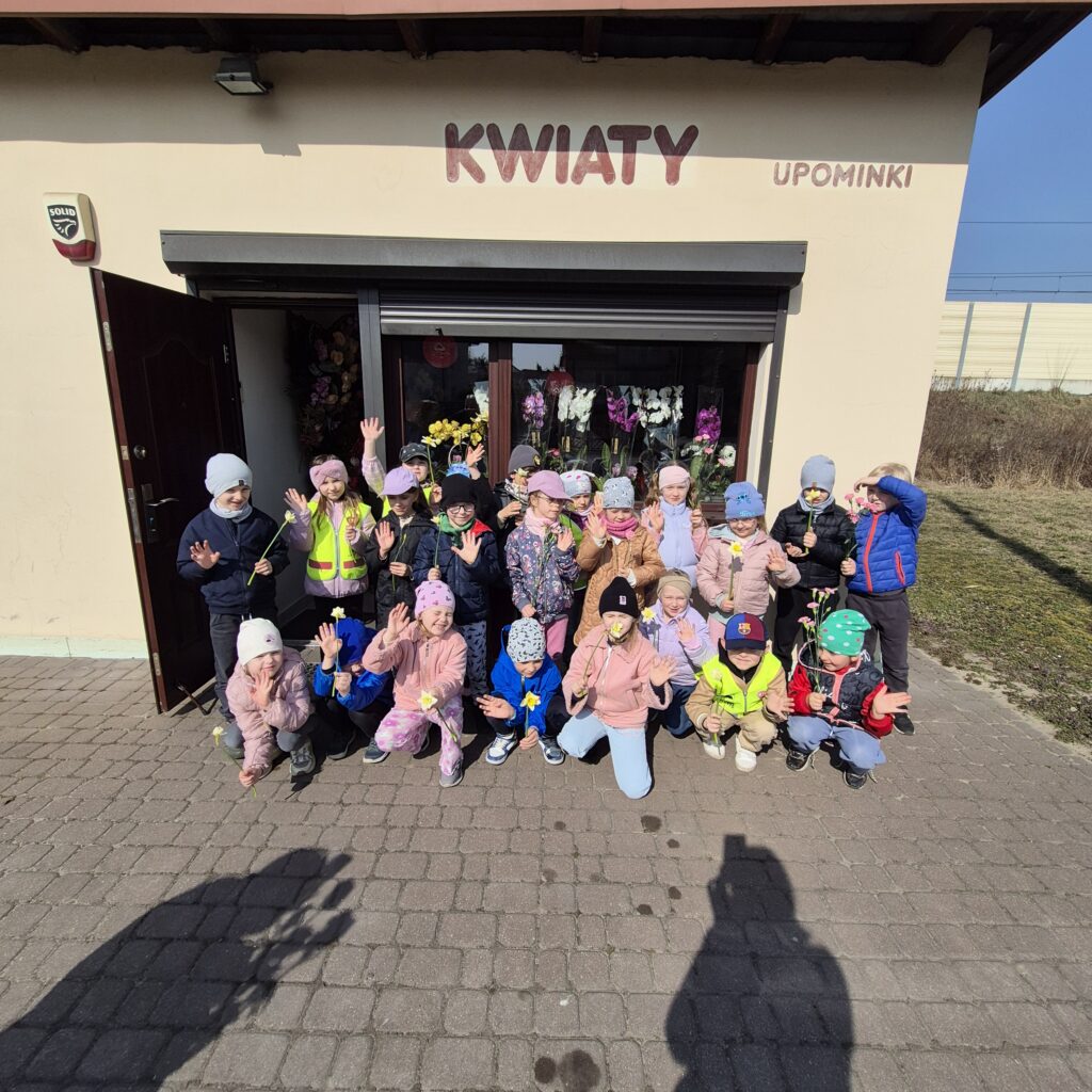 Zdjęcie: WIZYTA W KWIACIARNI – GR. MOTYLKI