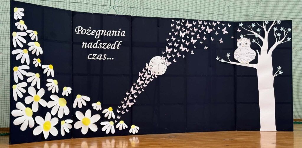 Zdjęcie: UROCZYSTE POŻEGNANIE PRZEDSZKOLA